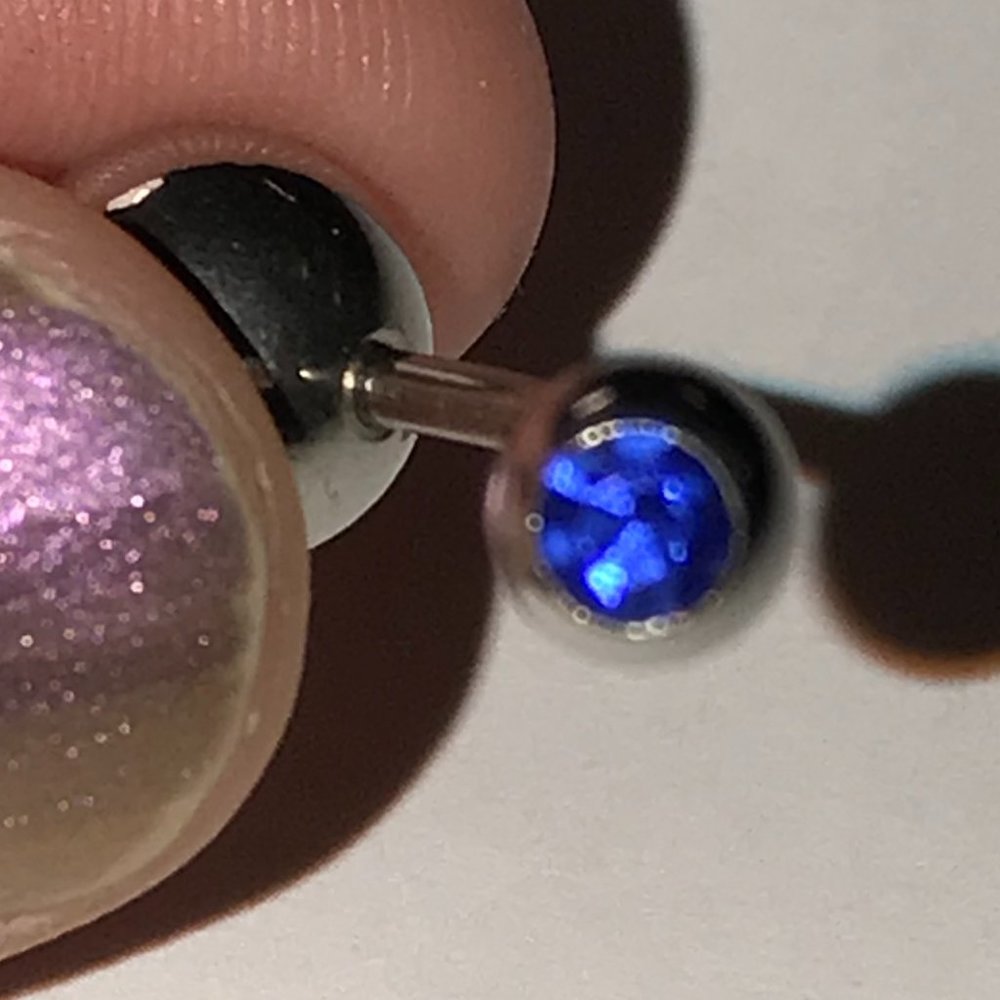 14 Gauge 1 Gem Sapphire Blue Belly Ring